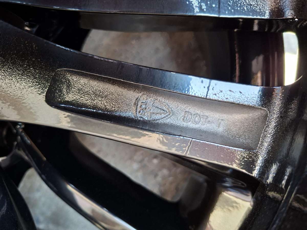 TESLA ET40 8j, light alloy, R19
