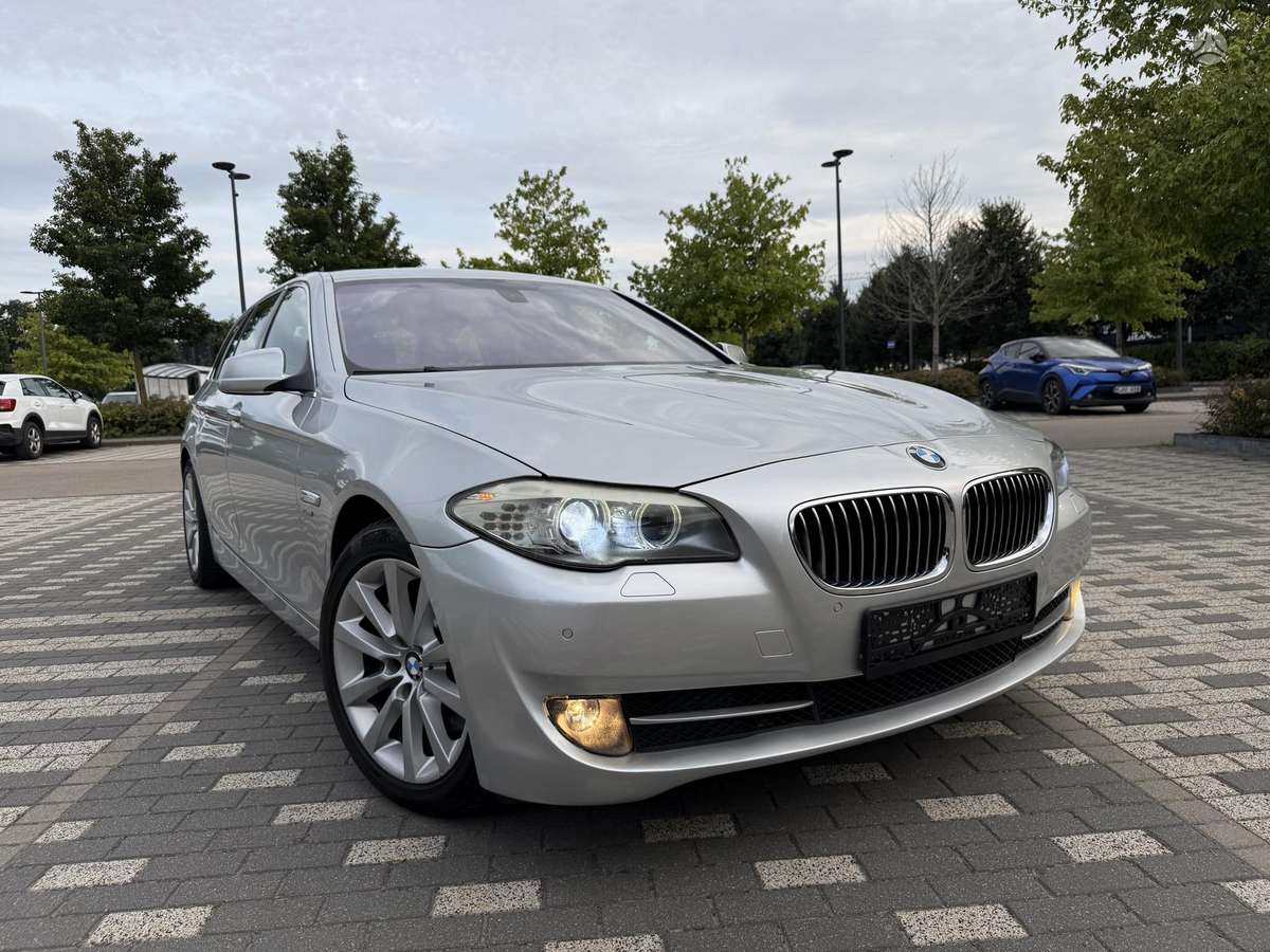 BMW 525, 2.0 l., Универсал