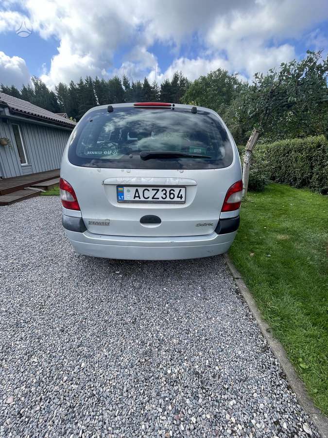 Renault Scenic, 2.0 l., Хэтчбек