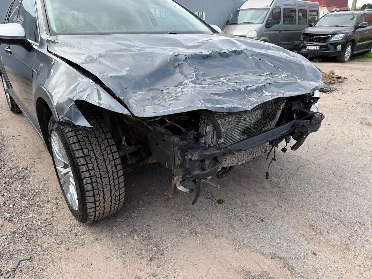 Volkswagen Passat, 2.0 l., Универсал
