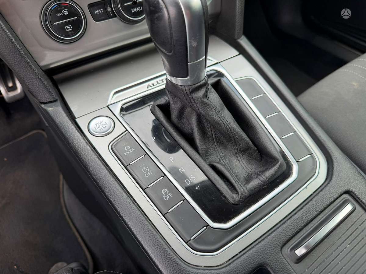 Volkswagen Passat, 2.0 l., Универсал