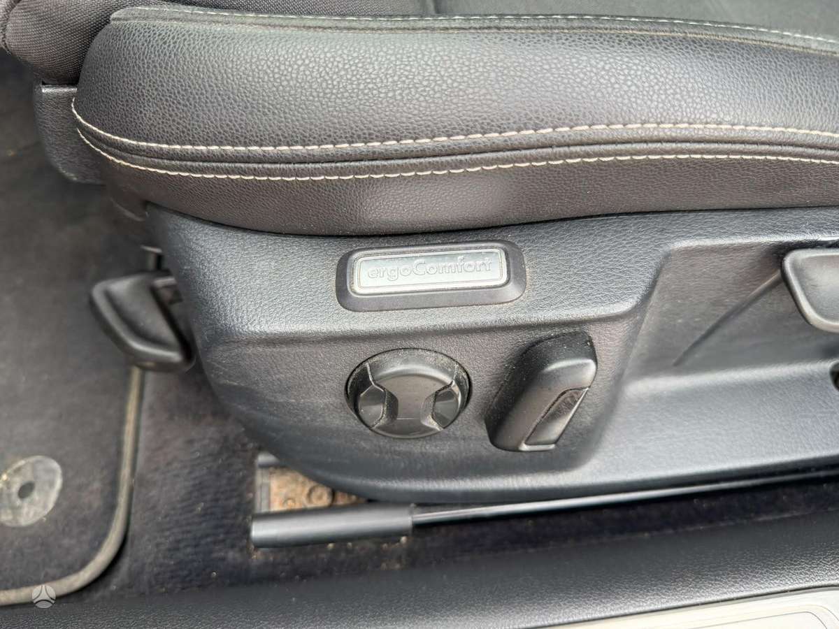 Volkswagen Passat, 2.0 l., Универсал