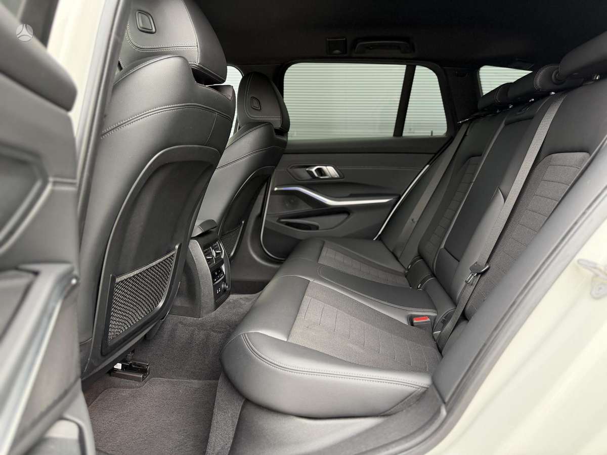 BMW 320, 2.0 l., universalas