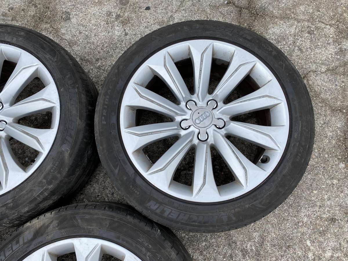 Audi Originalai,, light alloy, R18