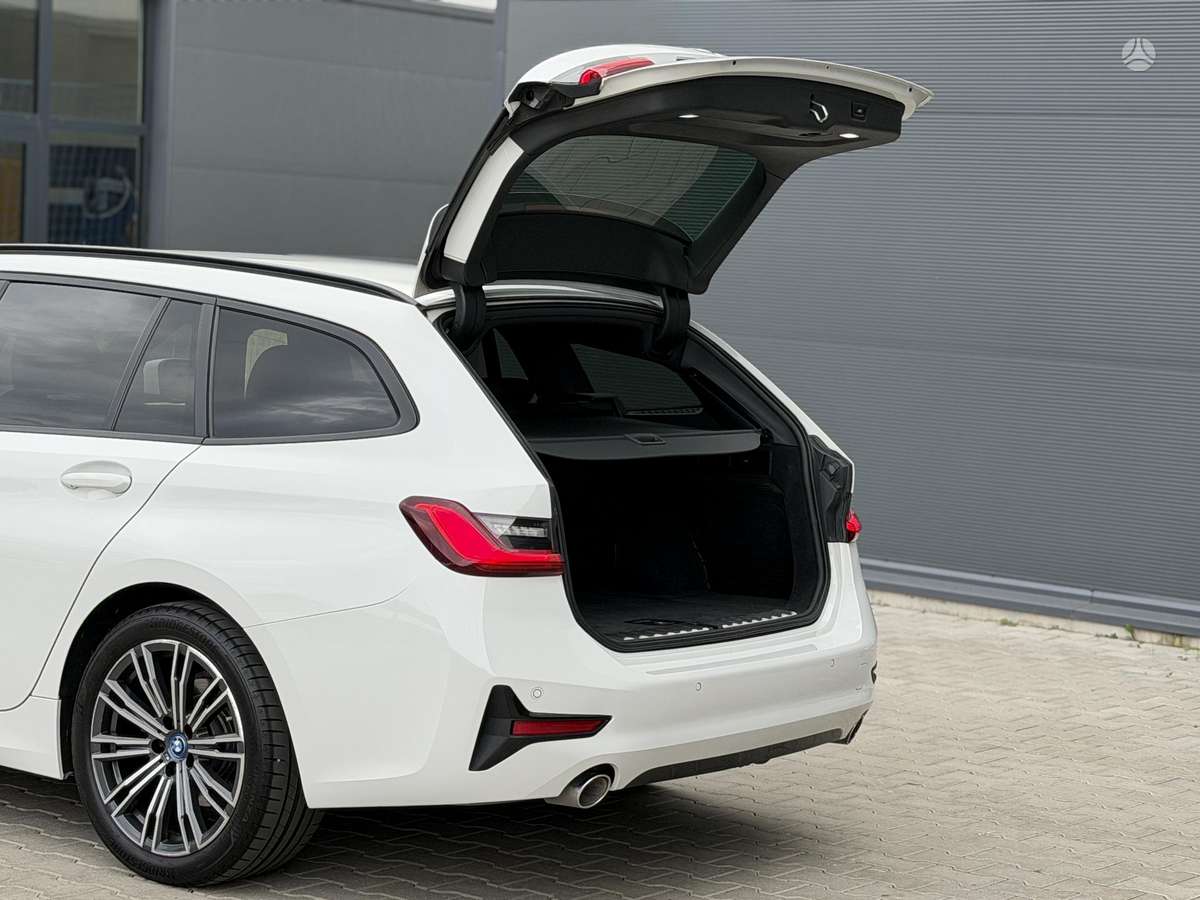 BMW 320, 2.0 l., universalas