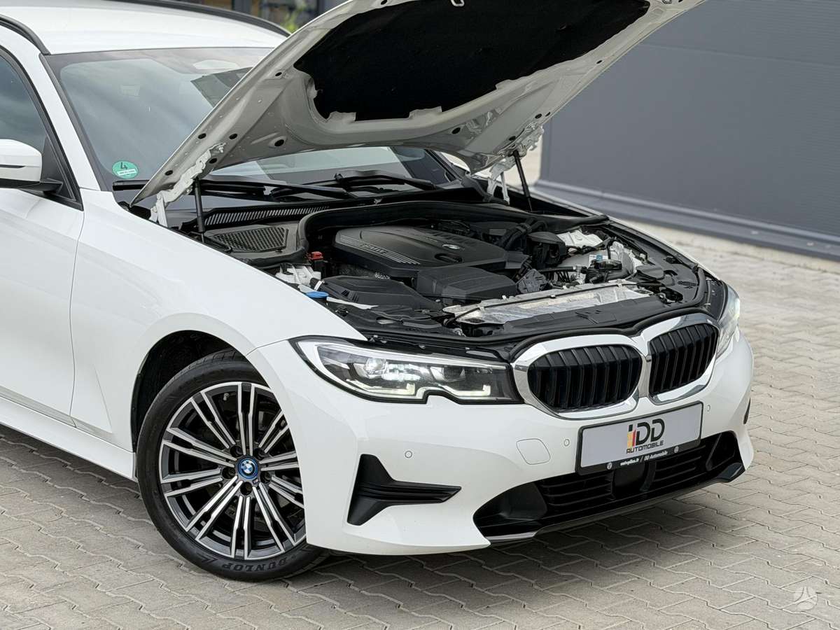 BMW 320, 2.0 l., universalas