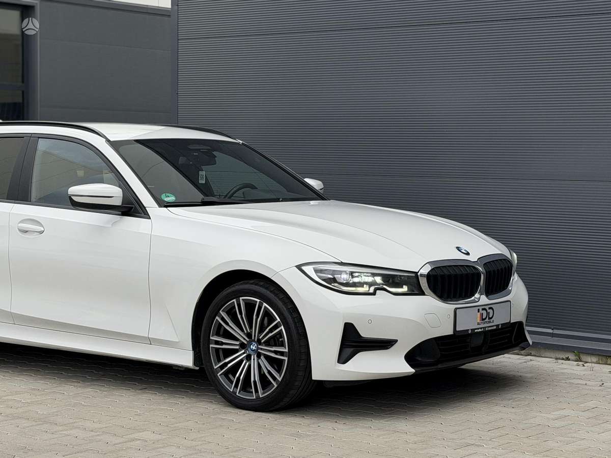 BMW 320, 2.0 l., universalas