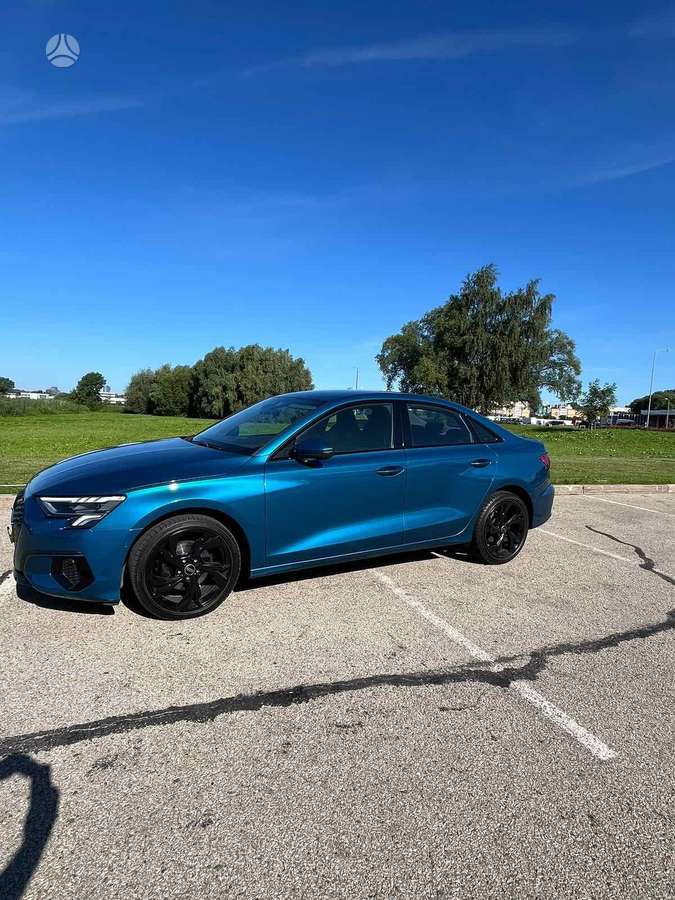 Audi A3, 1.0 l., Седан