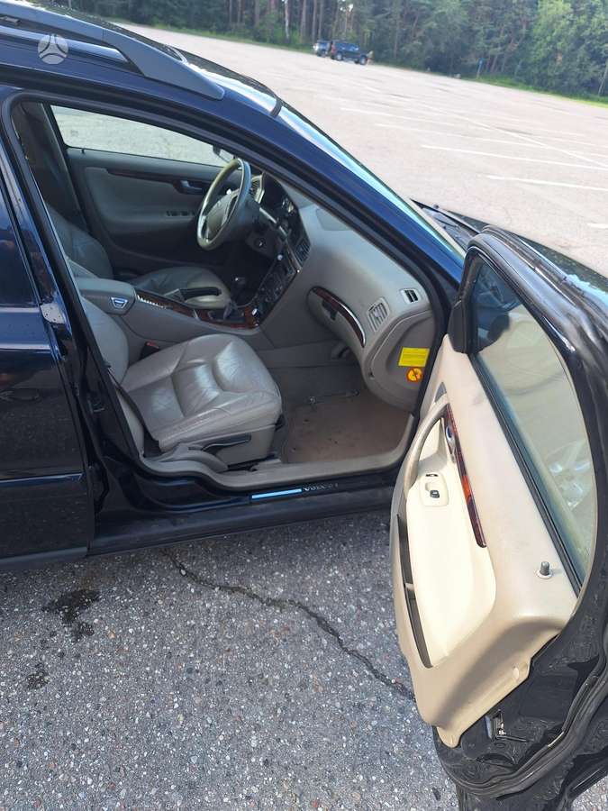 Volvo V70, 2.4 l., Универсал