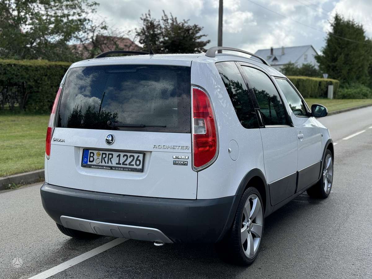 Škoda Roomster Scout - 9