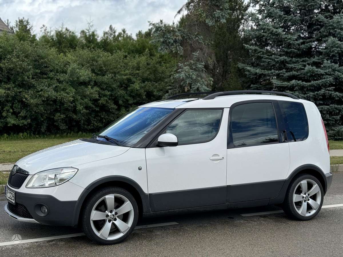 Škoda Roomster Scout - 4