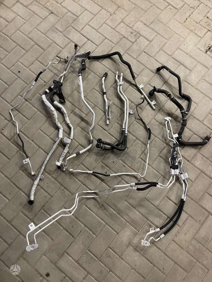 BMW XM salono detalės
