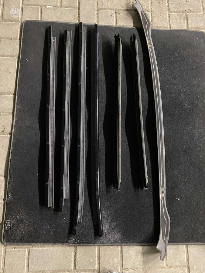 BMW XM salono detalės
