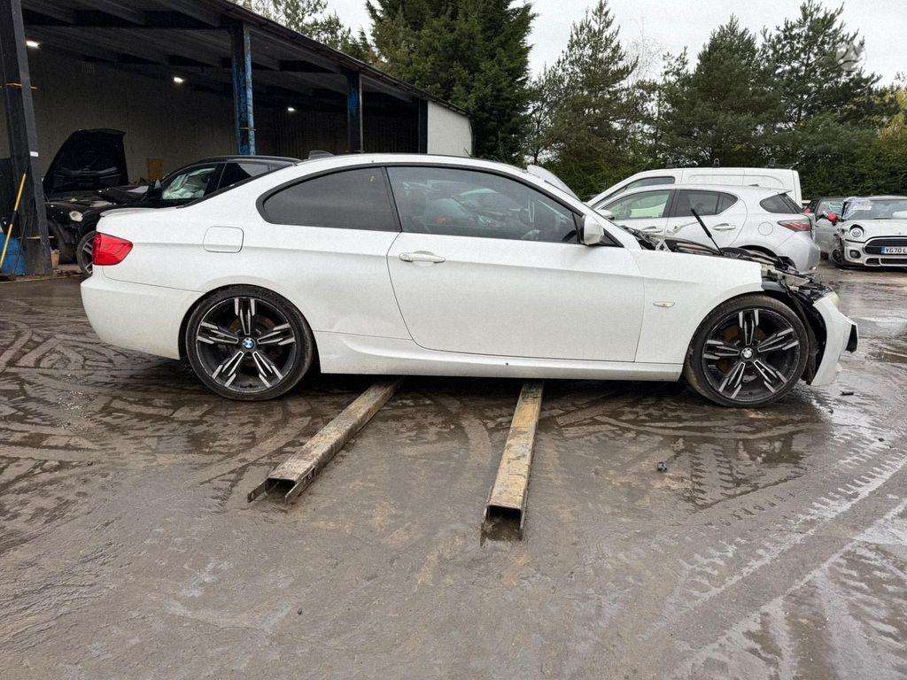 BMW 3 serija