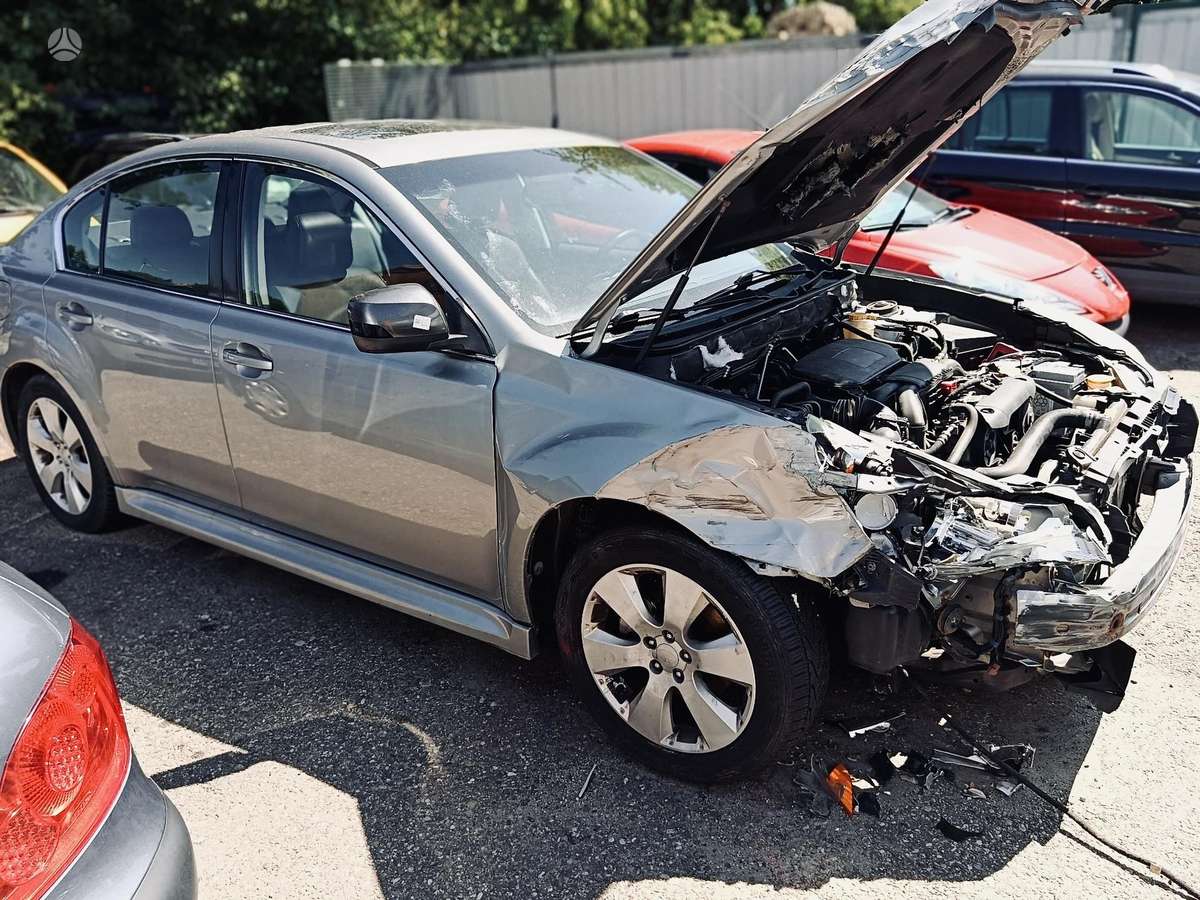 Subaru Legacy, 2.5 l., Седан