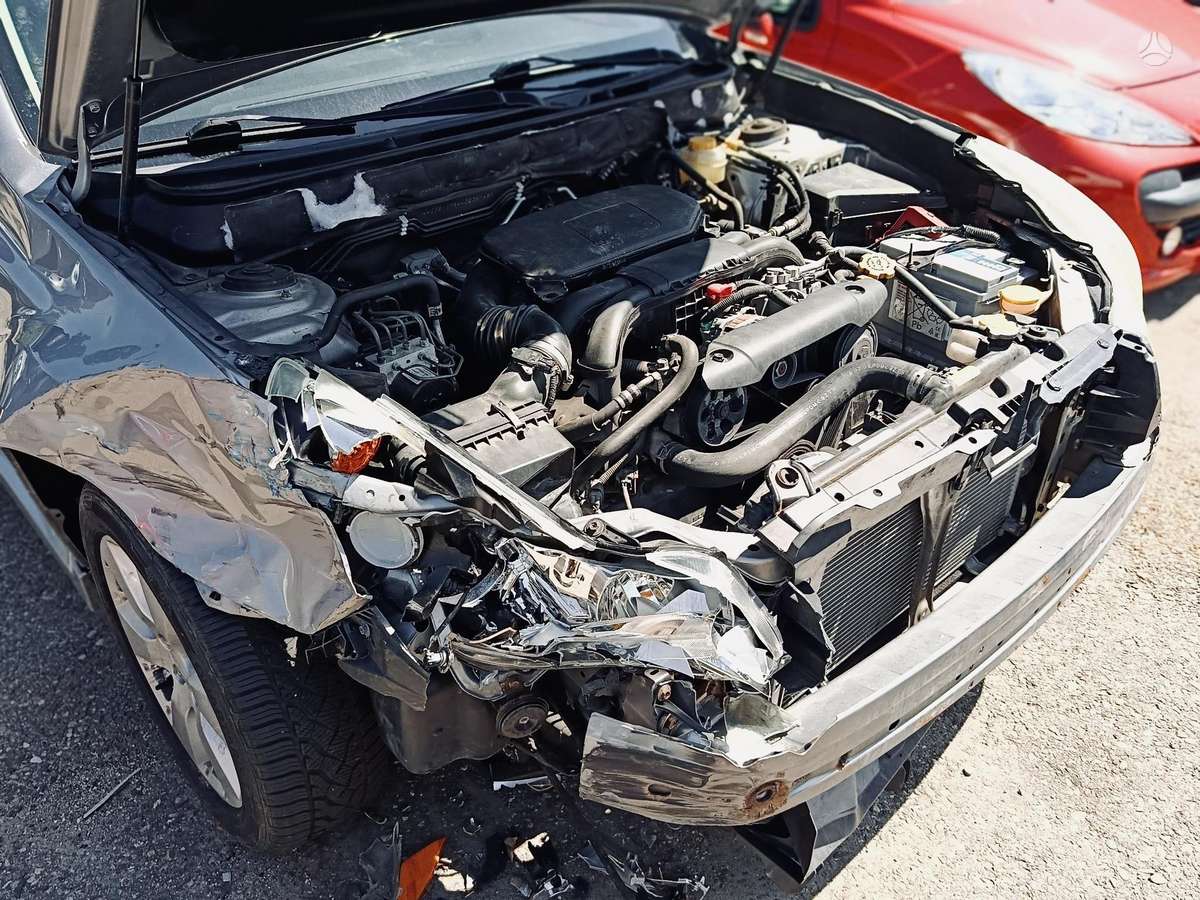 Subaru Legacy, 2.5 l., Седан
