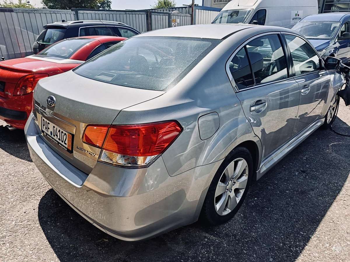 Subaru Legacy, 2.5 l., Седан