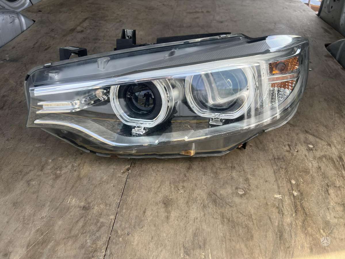 BMW 4 serija žibintai