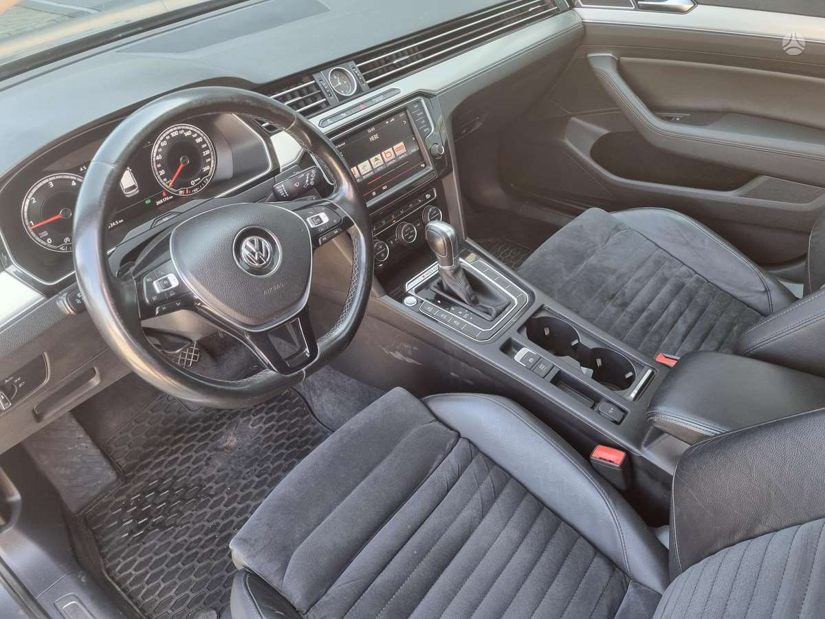 Volkswagen Passat, 2.0 l., Универсал