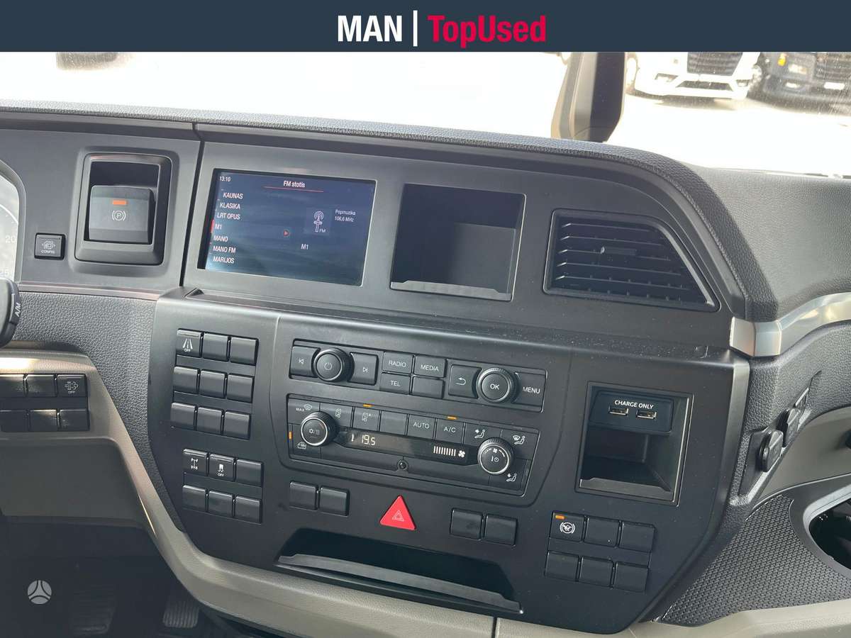 MAN TGX 18.480 GM cab (2716), double sleeper