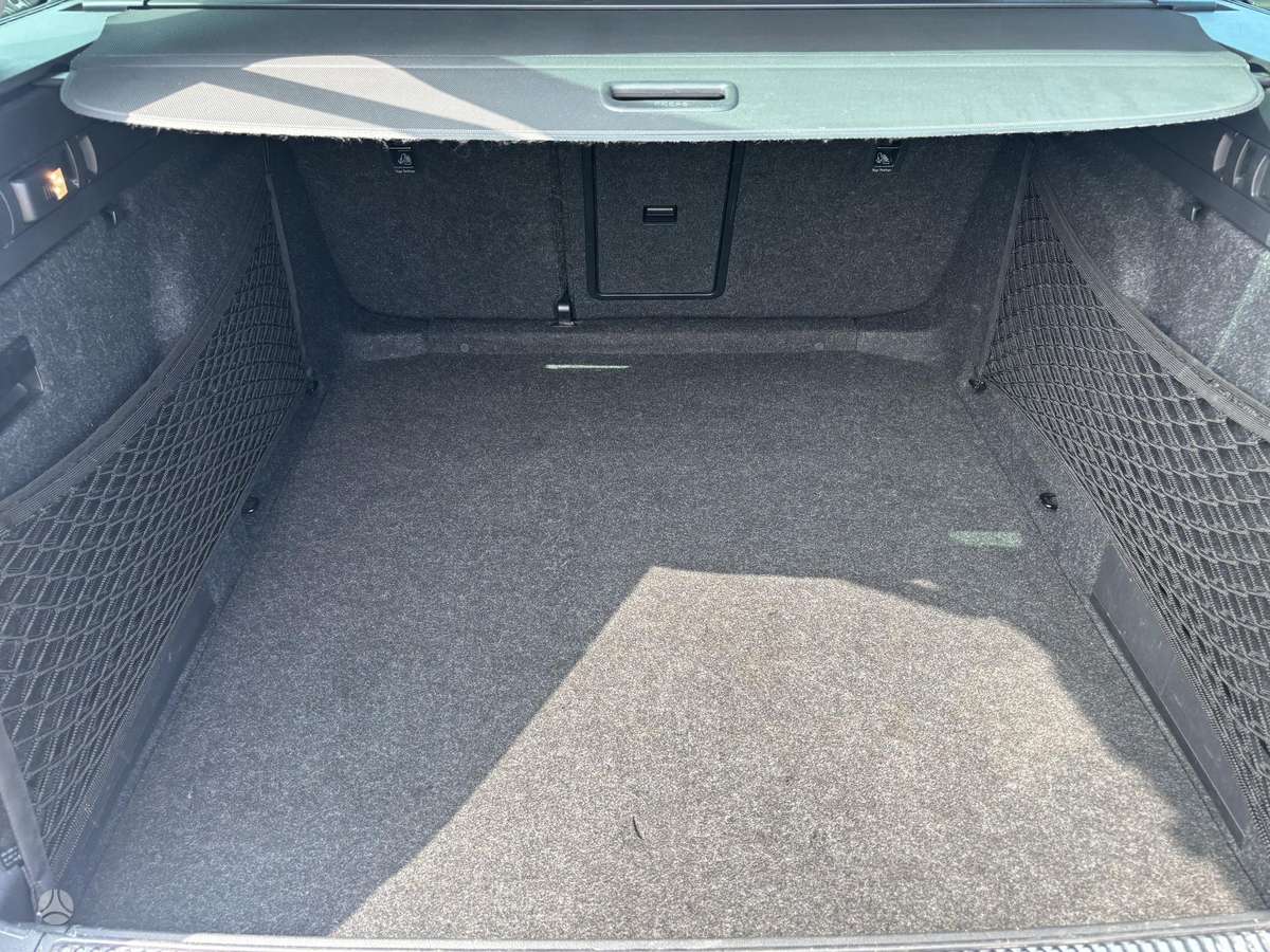 Skoda Superb, 2.0 l., Универсал