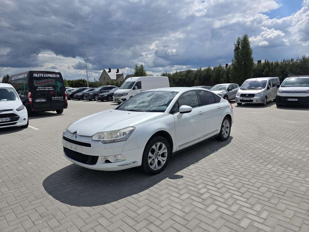 Citroen C5, 2.0 l., Седан