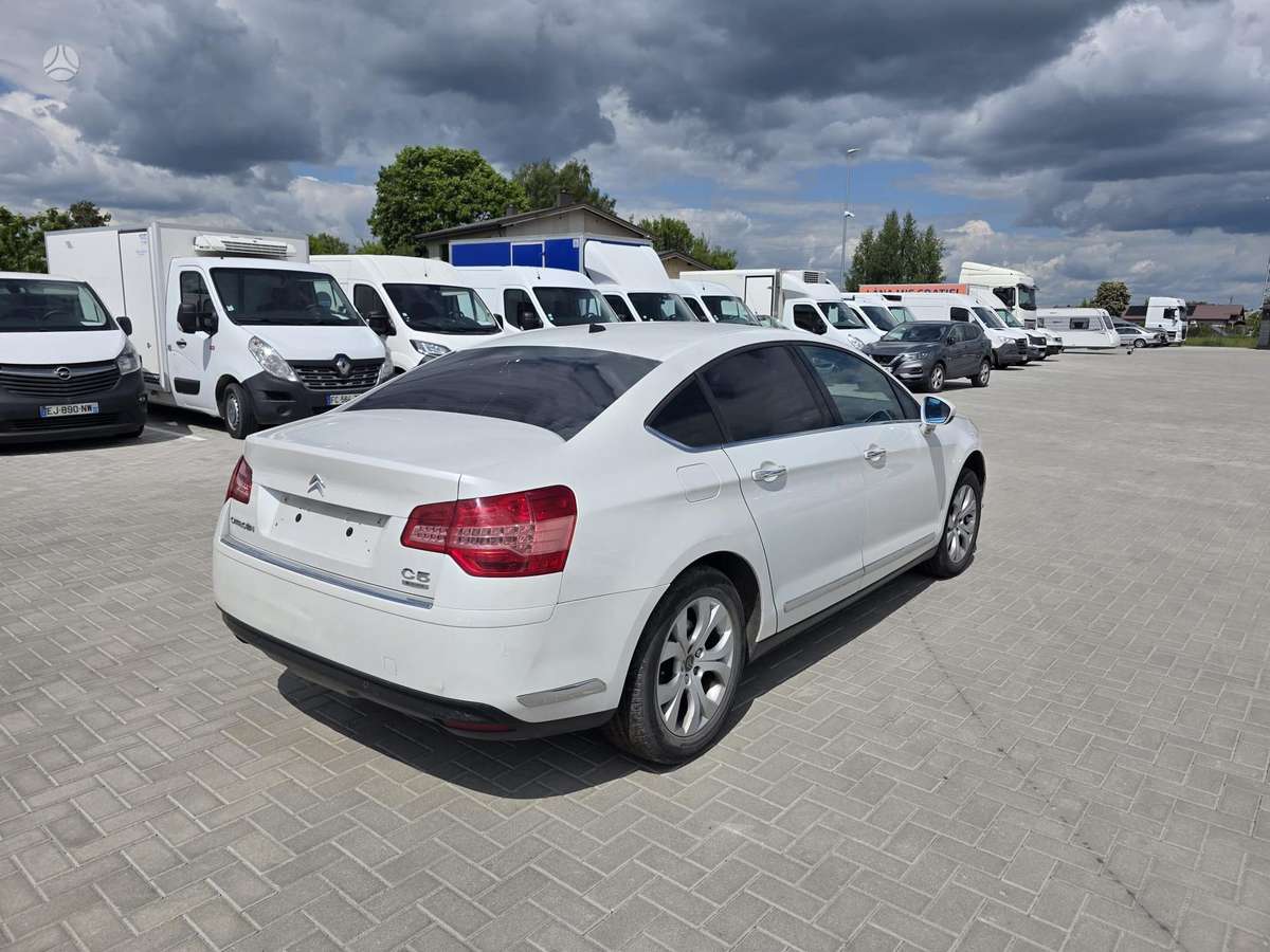 Citroen C5, 2.0 l., Седан