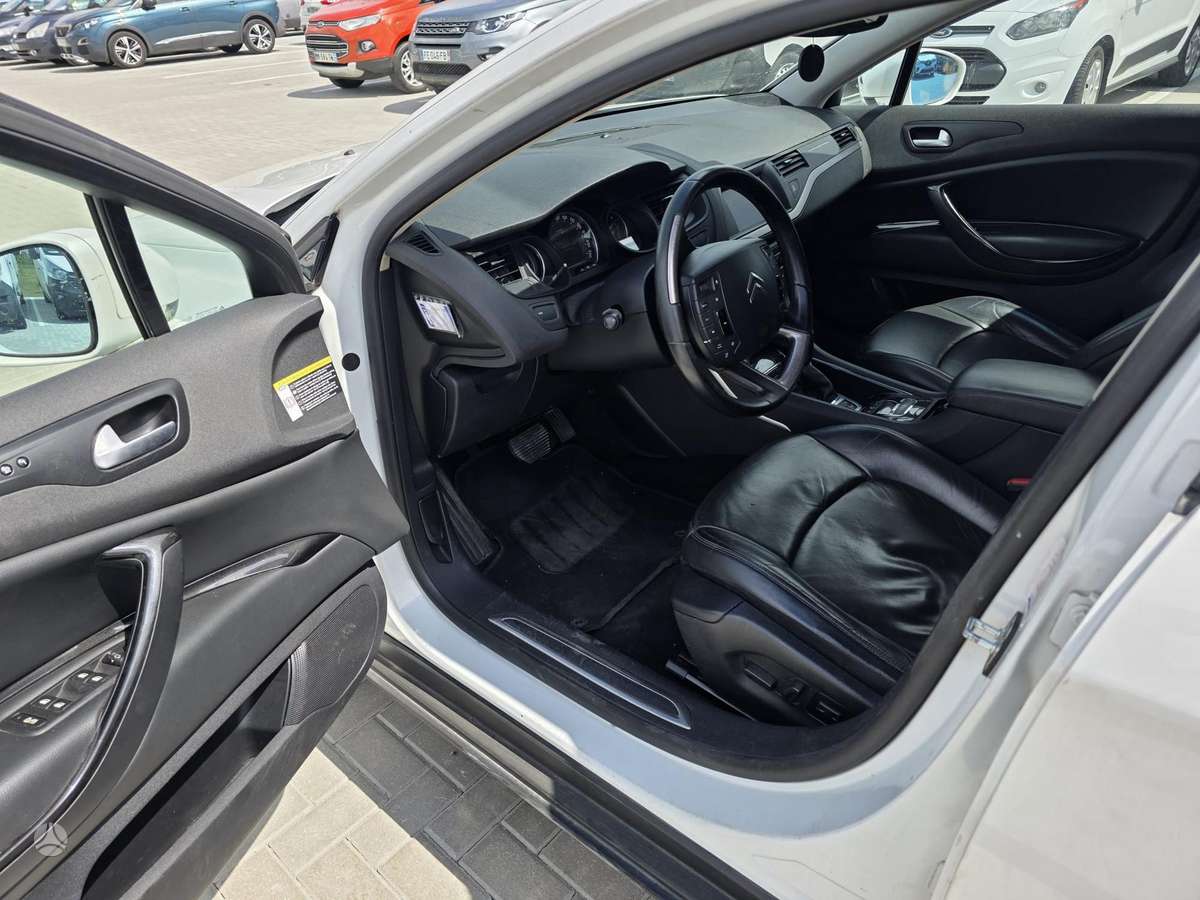 Citroen C5, 2.0 l., Седан