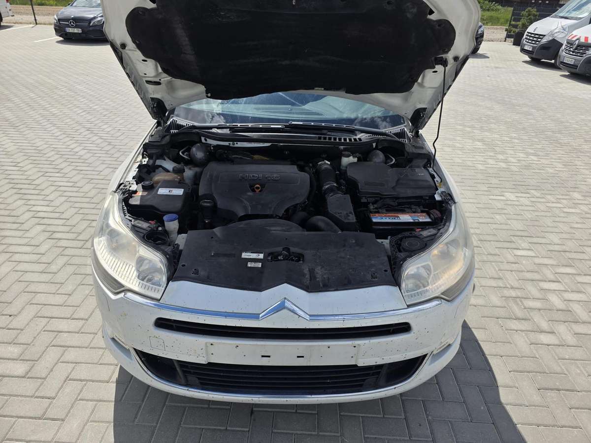 Citroen C5, 2.0 l., Седан