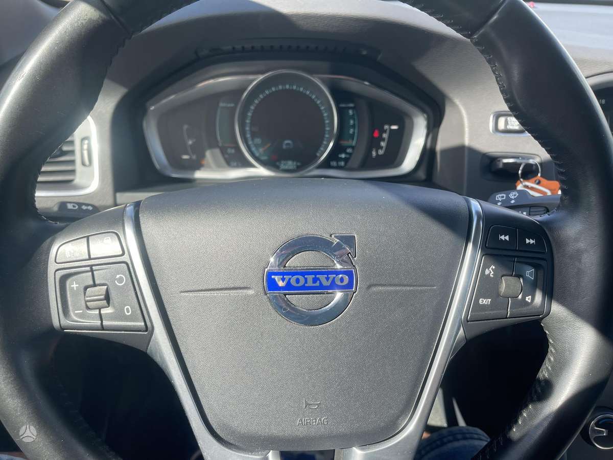 Volvo V60, 2.0 l., wagon