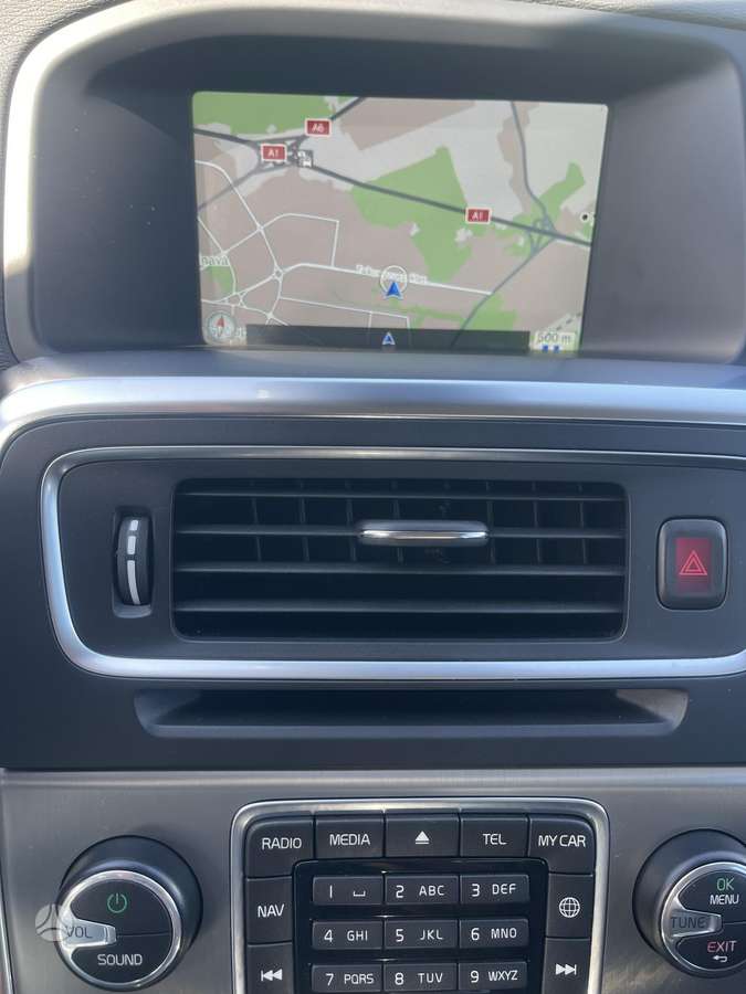 Volvo V60, 2.0 l., Универсал