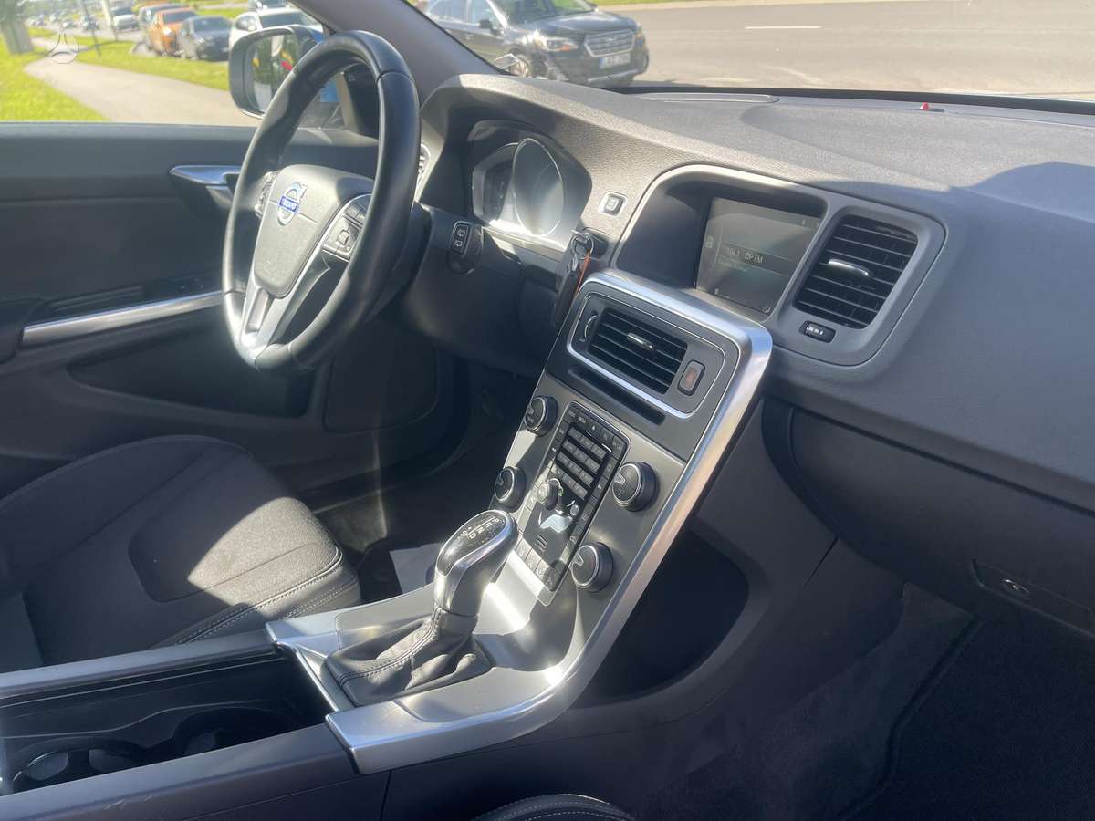 Volvo V60, 2.0 l., Универсал