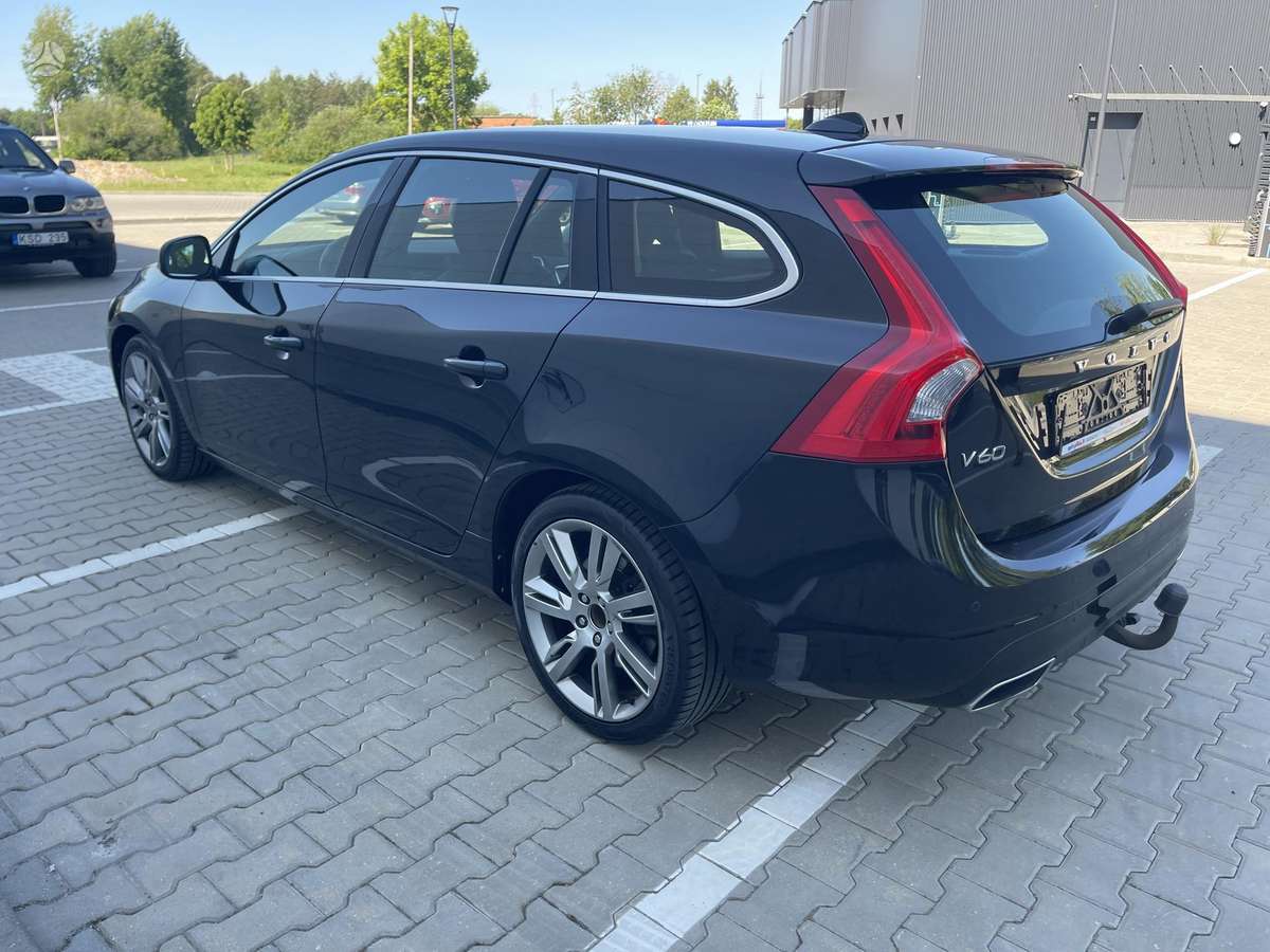Volvo V60, 2.0 l., Универсал