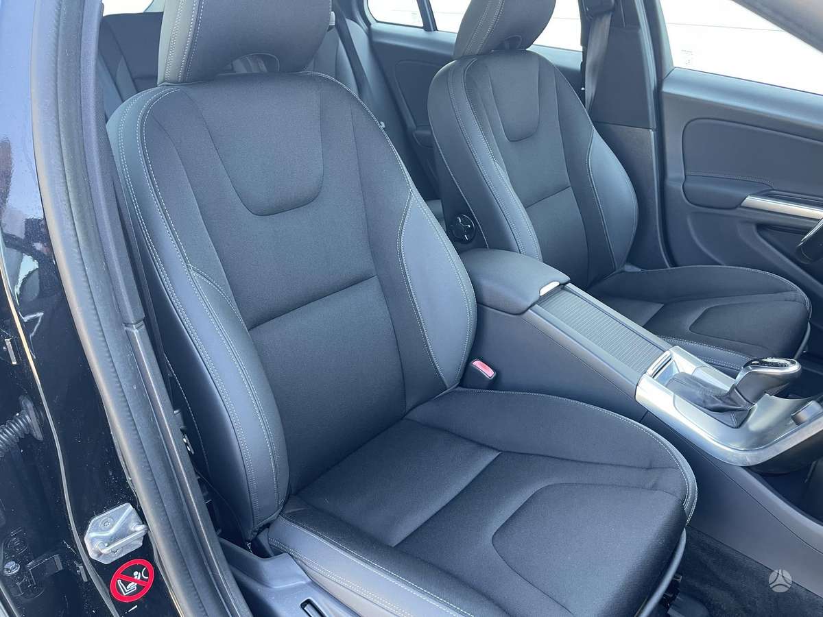 Volvo V60, 2.0 l., Универсал
