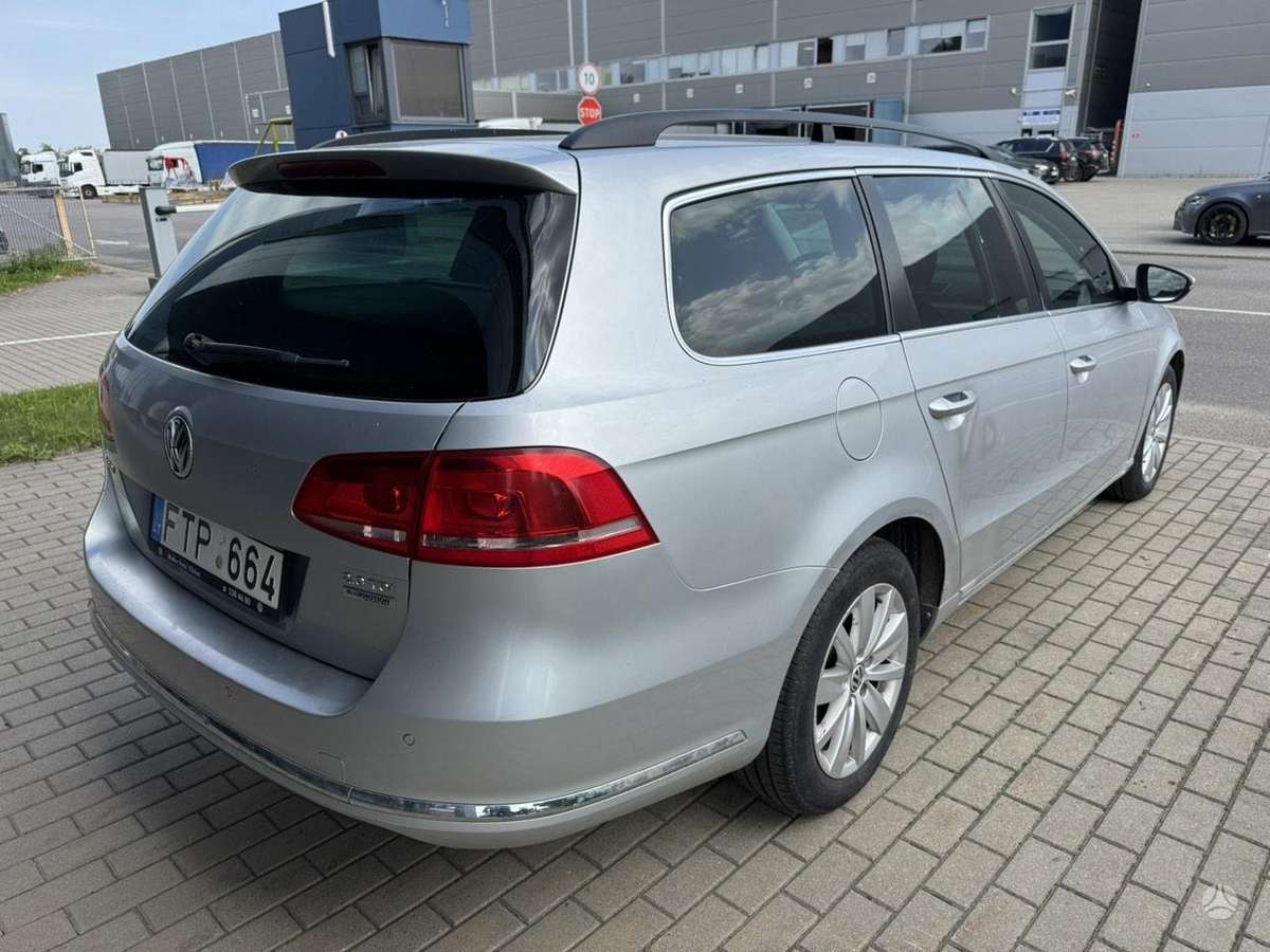 Volkswagen Passat, 2.0 l., Универсал