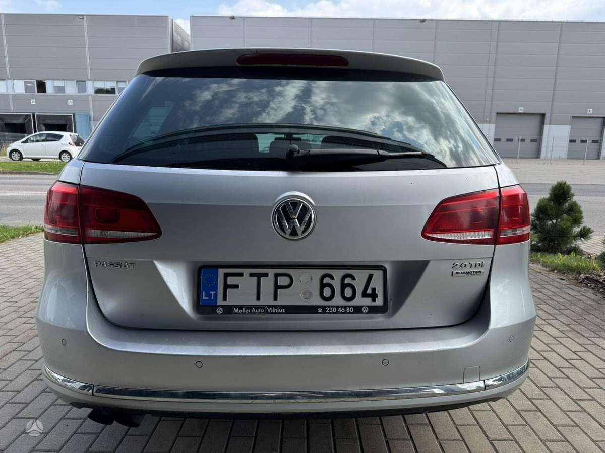 Volkswagen Passat, 2.0 l., Универсал