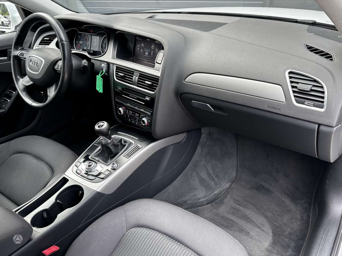 Audi A4, 2.0 l., universalas