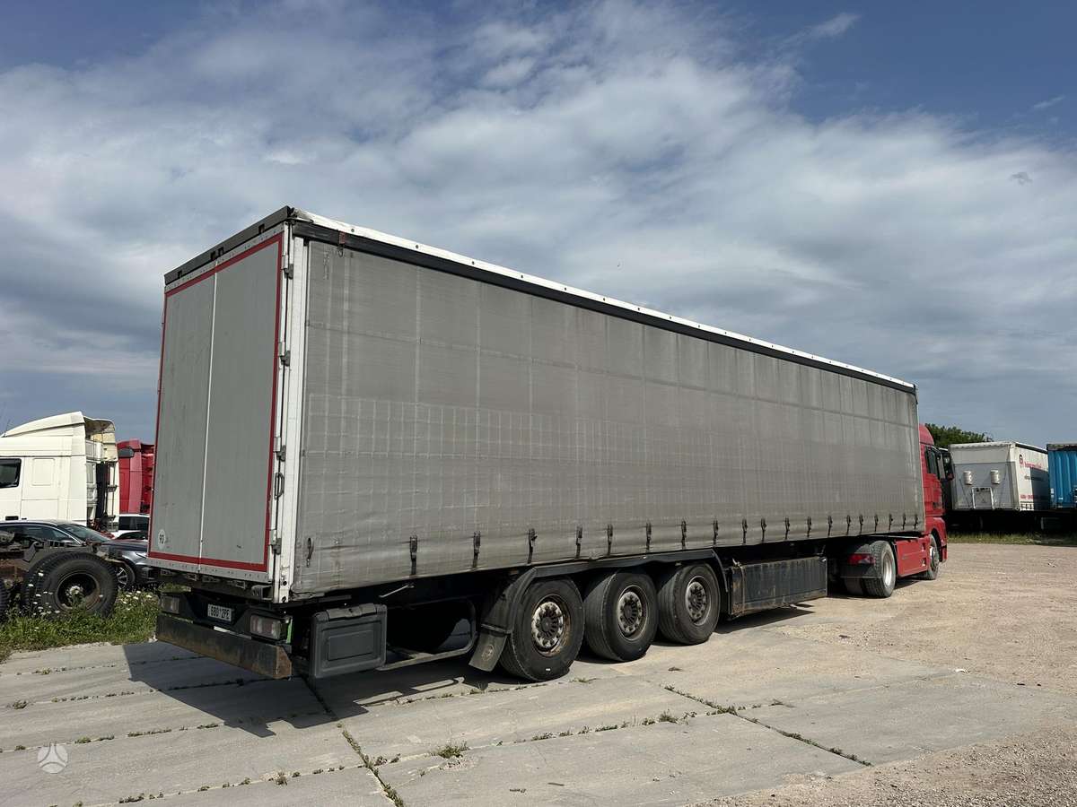 Kögel Silver green, užuolaidinės / tentinės