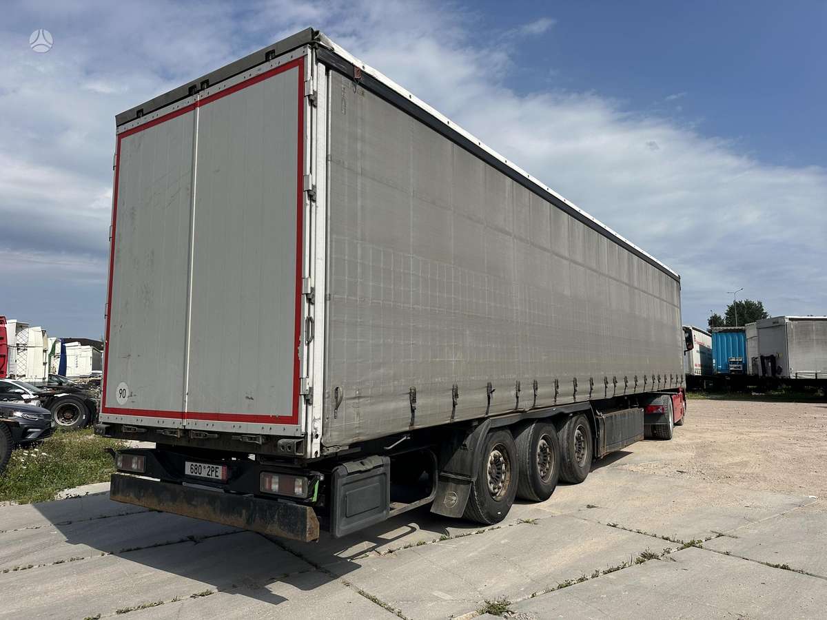 Kögel Silver green, užuolaidinės / tentinės