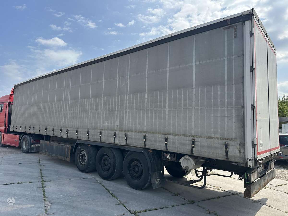 Kögel Silver green, užuolaidinės / tentinės