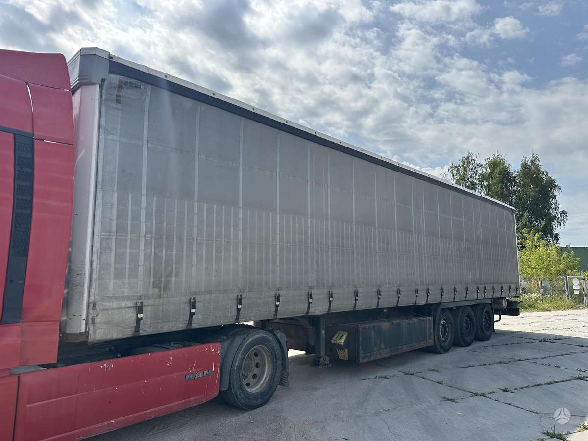 Kögel Silver green, užuolaidinės / tentinės