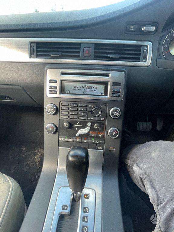 Volvo S80