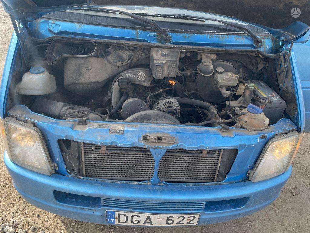 Volkswagen LT, preču