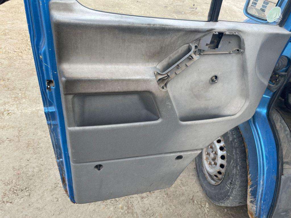 Volkswagen LT, cargo vans