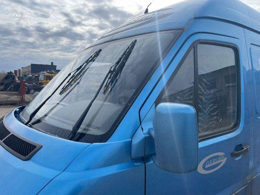 Volkswagen LT, cargo vans