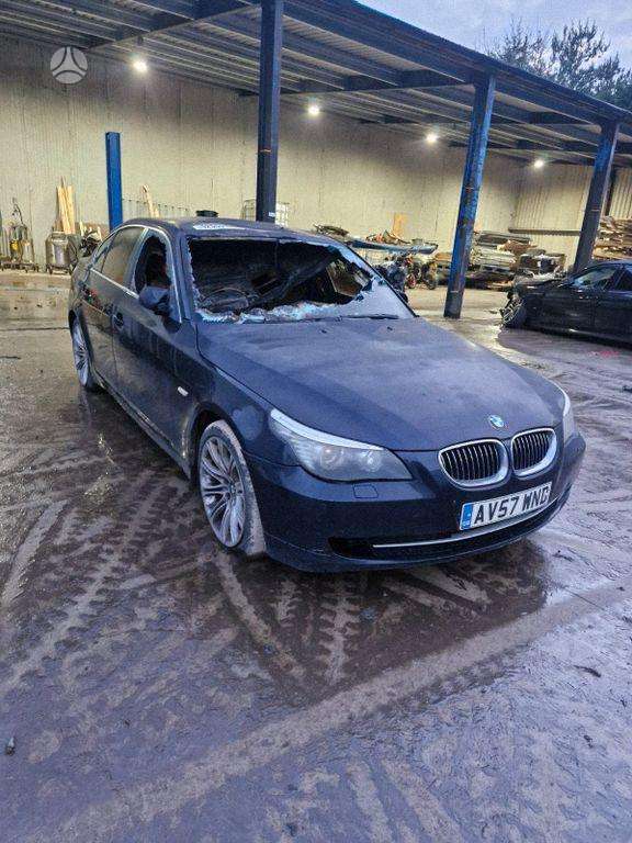 BMW 5 serija