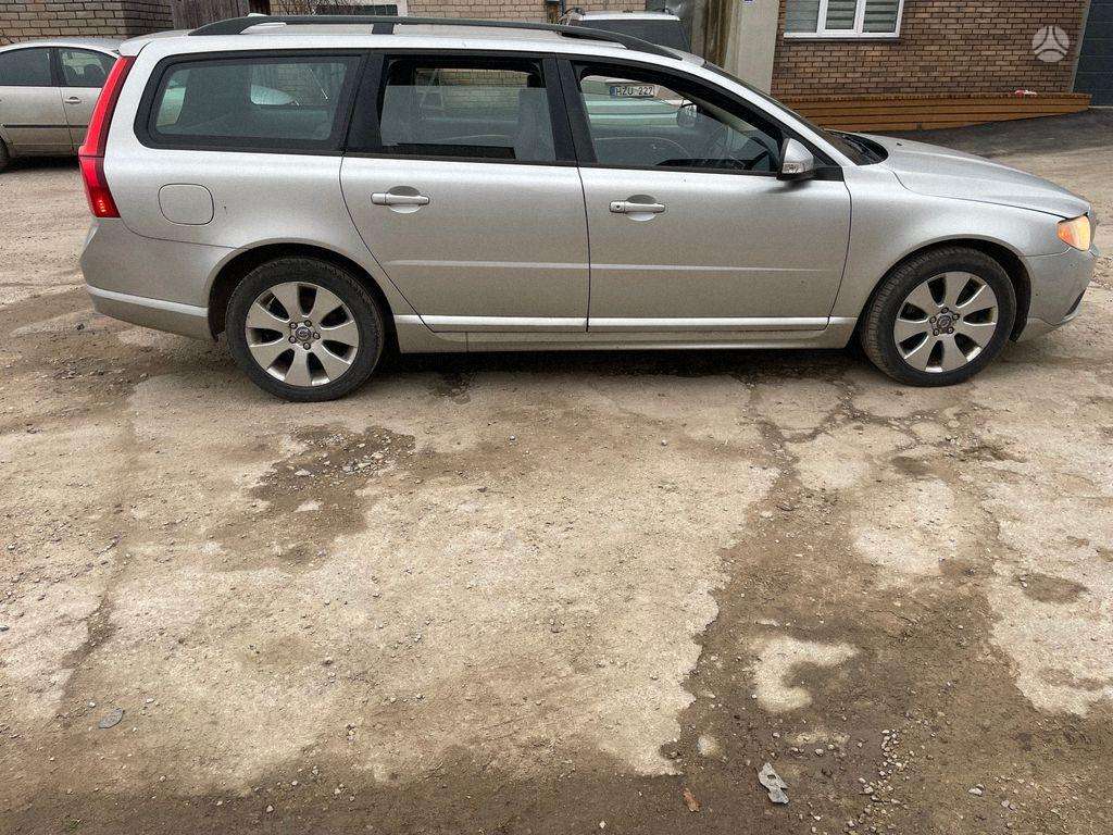 Volvo V70