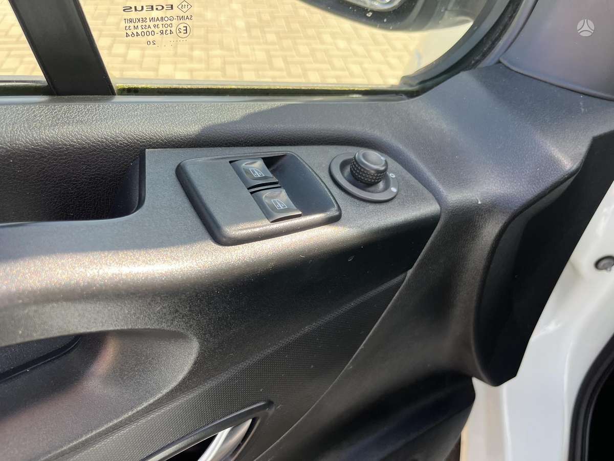 Renault Trafic, 2.0 l., Минивэн