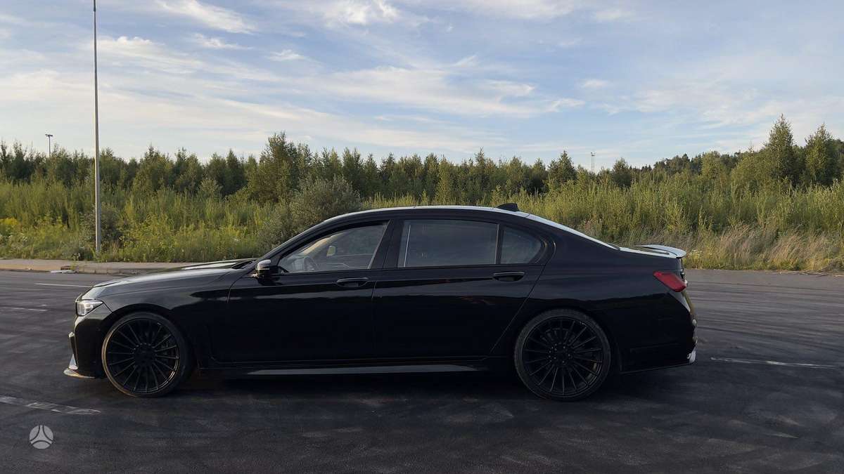 BMW 730, 3.0 l., Лимузин