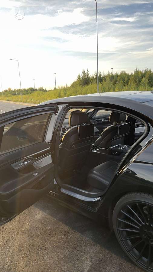 BMW 730, 3.0 l., Лимузин
